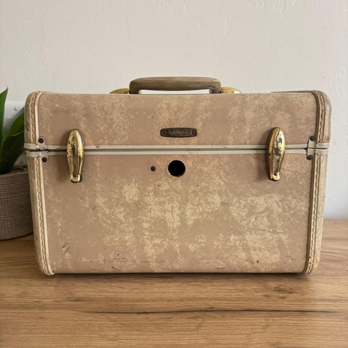 Faded Cream Marbled Vintage Hard Shell Vanity Carry Case With Brass Metal Latches, Decorative Paisley Scarf And Multi-Purpose Interior Storage Space